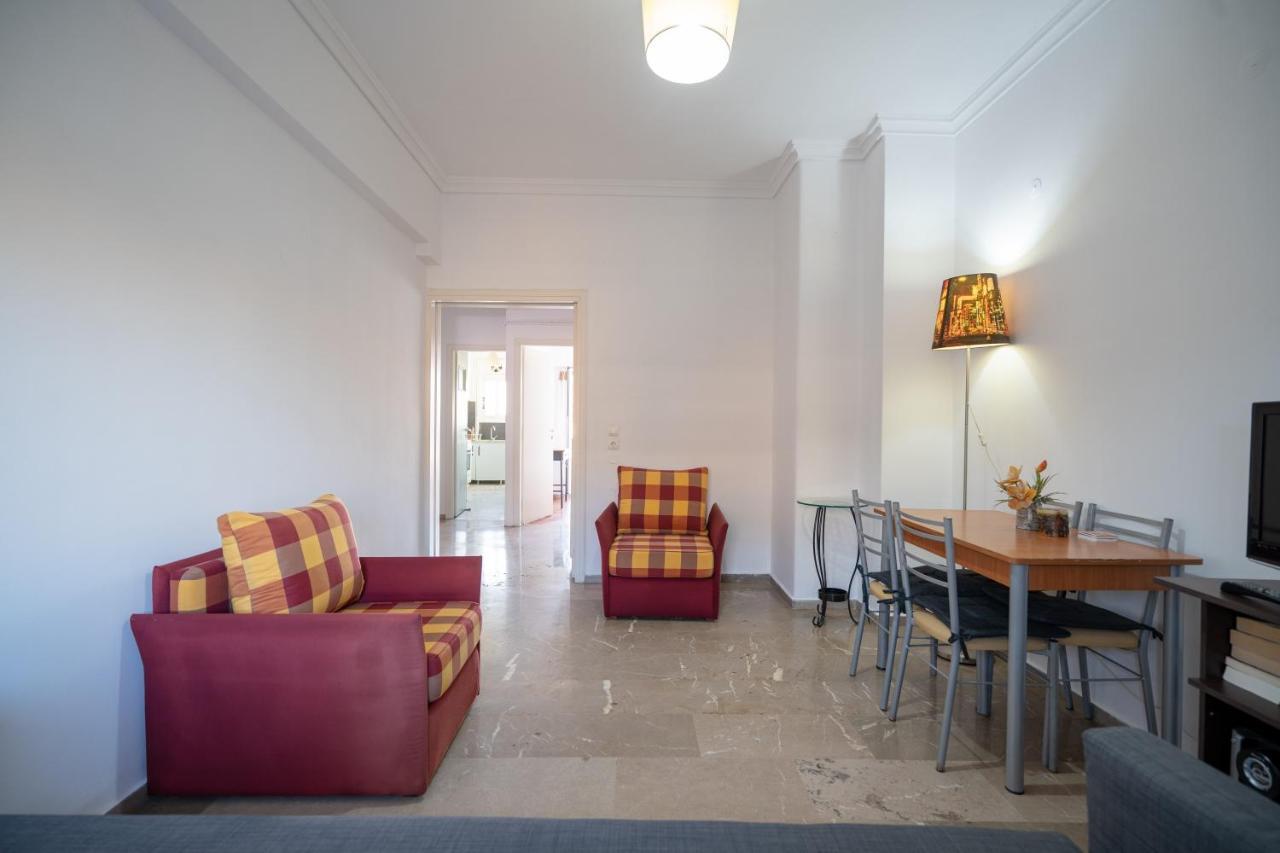 Dimotiko Theatro Metro St. 1 Bedroom 4 Pers. Flat Le Pirée Extérieur photo